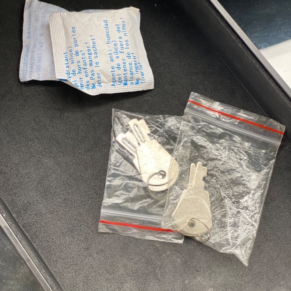 SEPHORA COLLECTION Dark Rainbow Large Traincase RARE Limited Edition Mak… - Picture 11 of 12